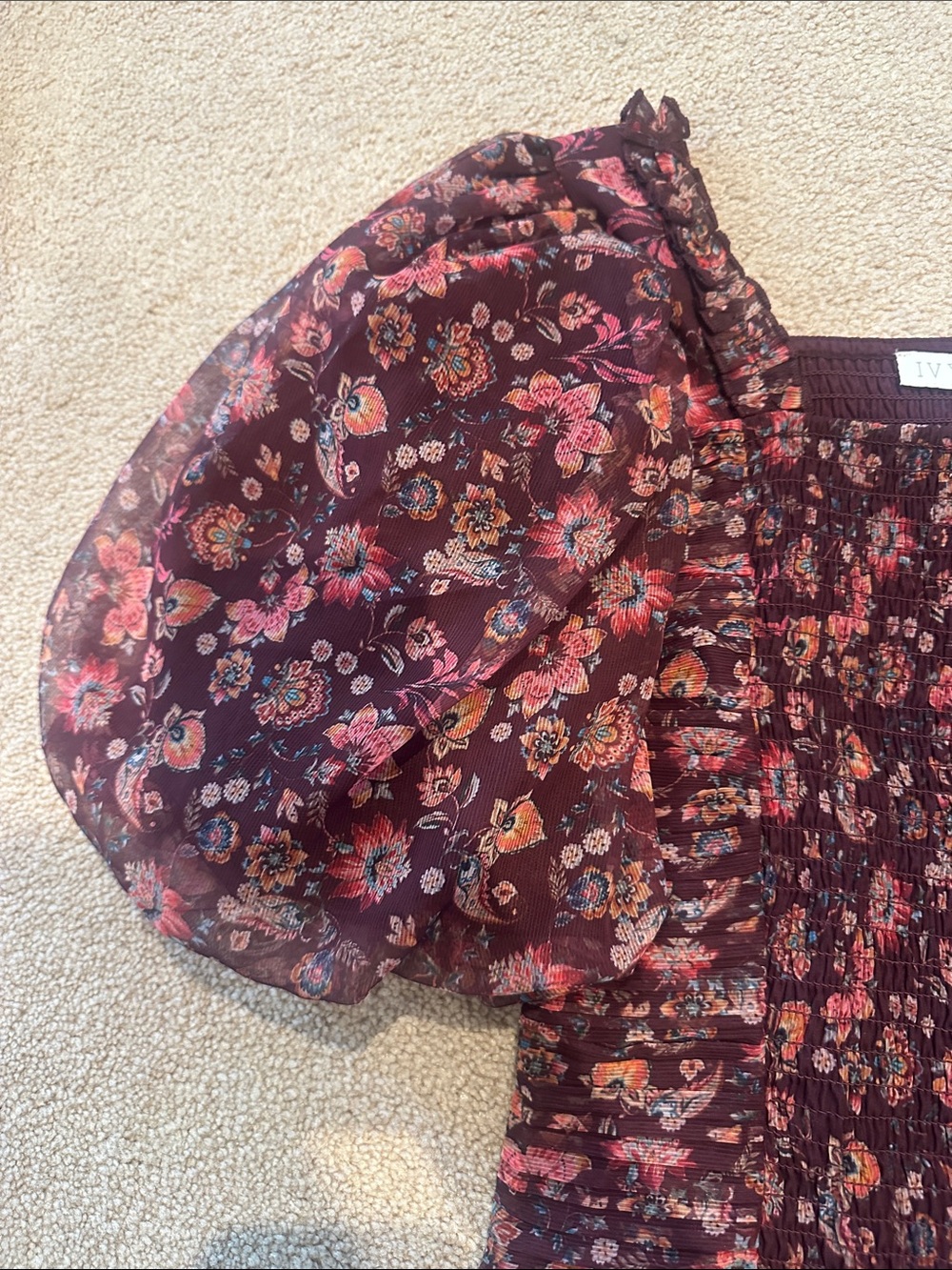 Ivy City Co Burgundy Floral Smocked Puff-Sleeve Blouse - Picture 4 of 5